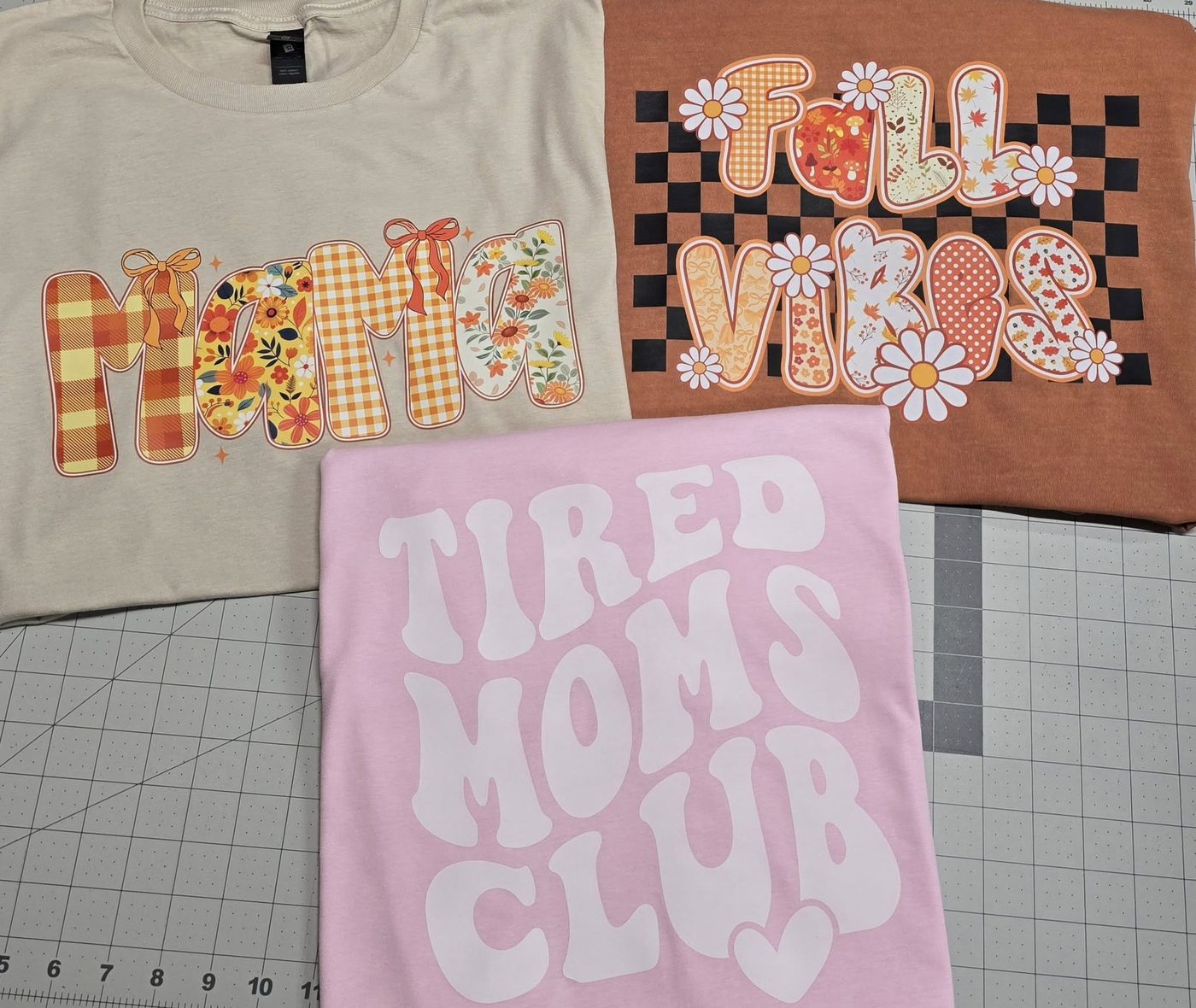 Mama and Fall Vibes print tees